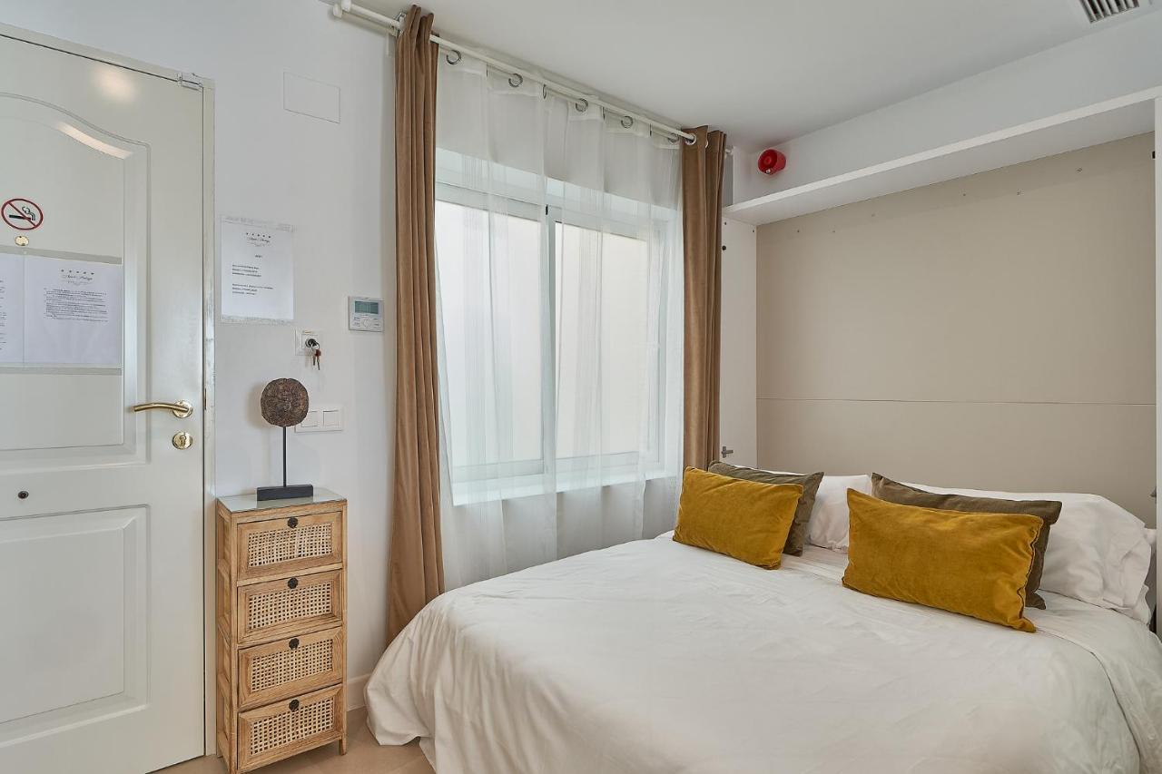 Suite Deluxe Face Mer Apart Málaga Exterior foto